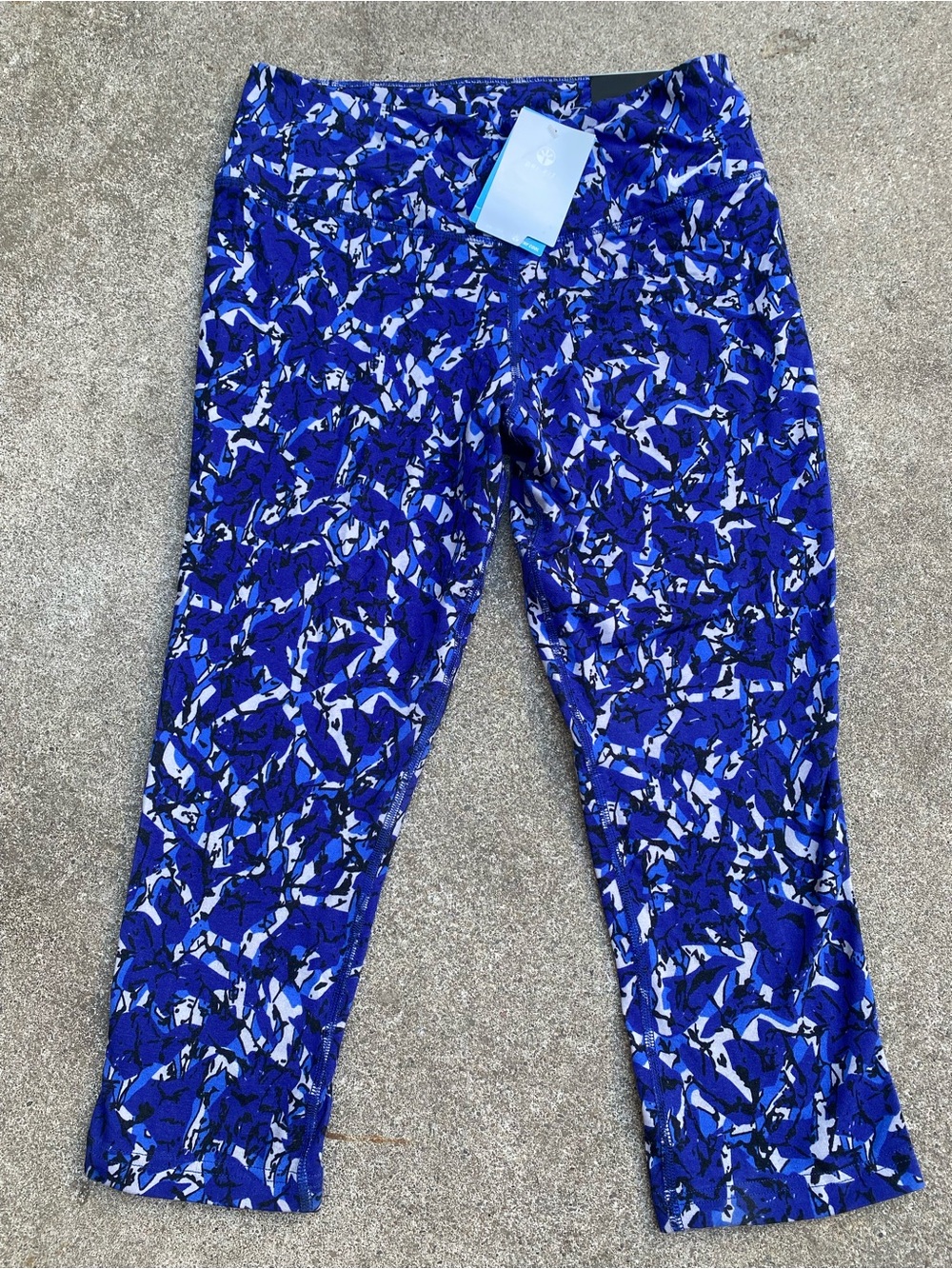 Nike Legend 2.0 Dri-FIT Capri Tights Blue Abstract Quake Print NWT Medium